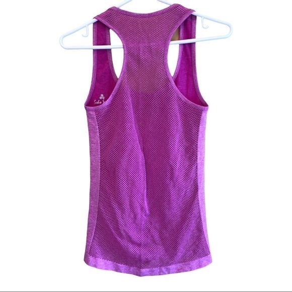 SOHO sport sleeveless tank top EUC - Picture 2 of 7